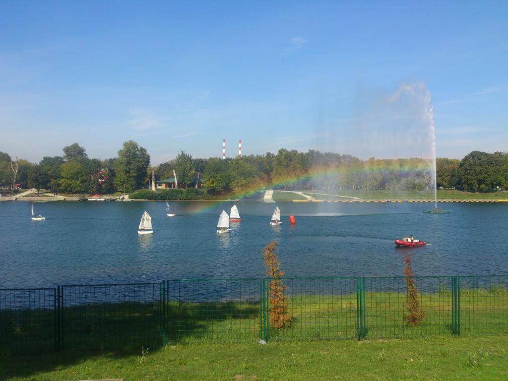 Monia Dream Apartment - Belgrade Lake & Fair Bagian luar foto